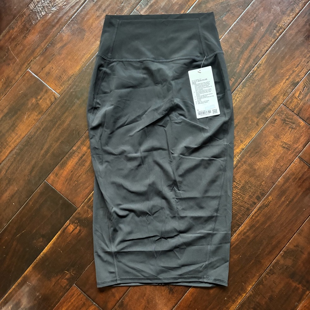 Lululemon Athletica Black Pencil Skirt